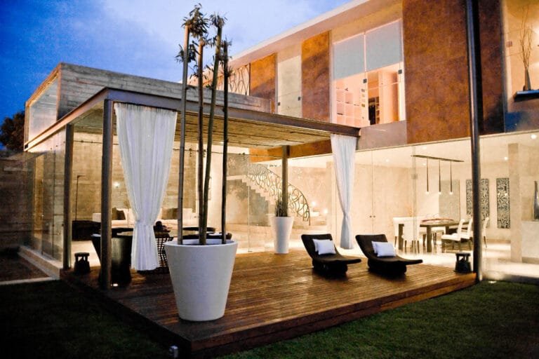 Outdoor Remodeling Ideas for Entertaining: A Comparative Guide