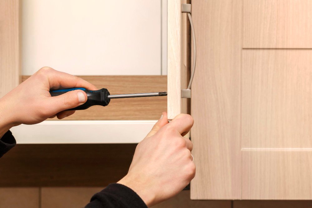 Cabinet Refinishing Refacing Contractor in Kootenai ID