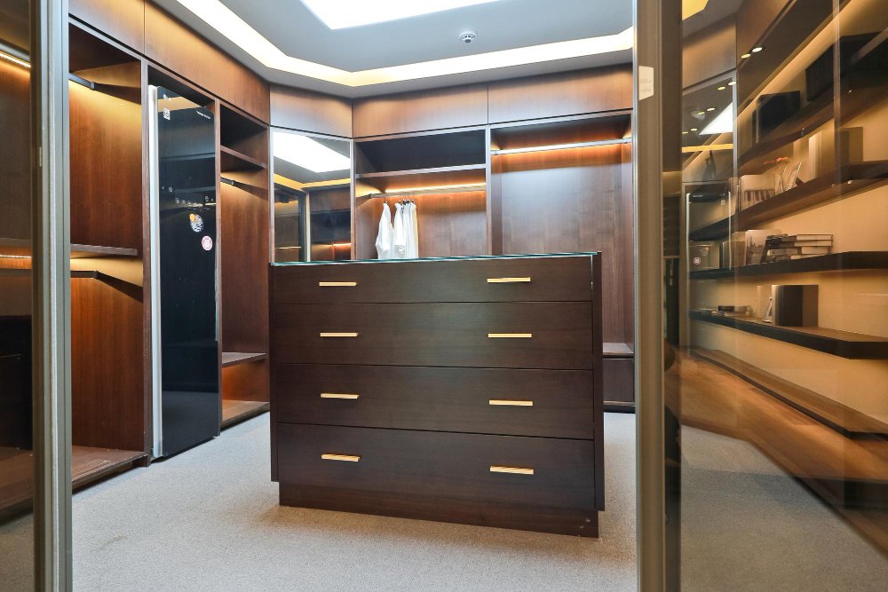 Custom Closets