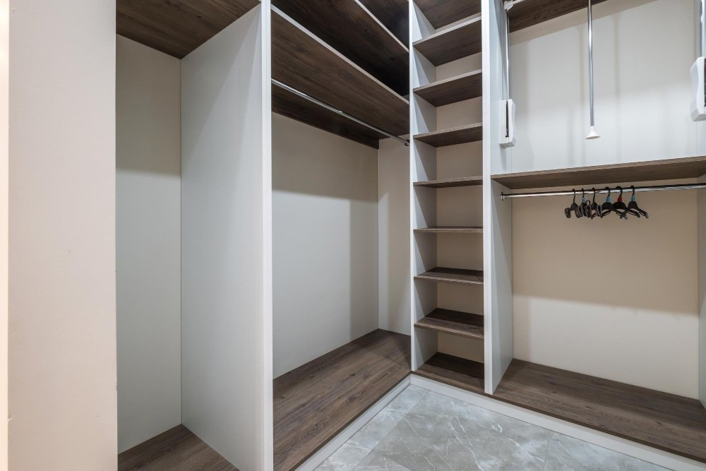 Custom Closets