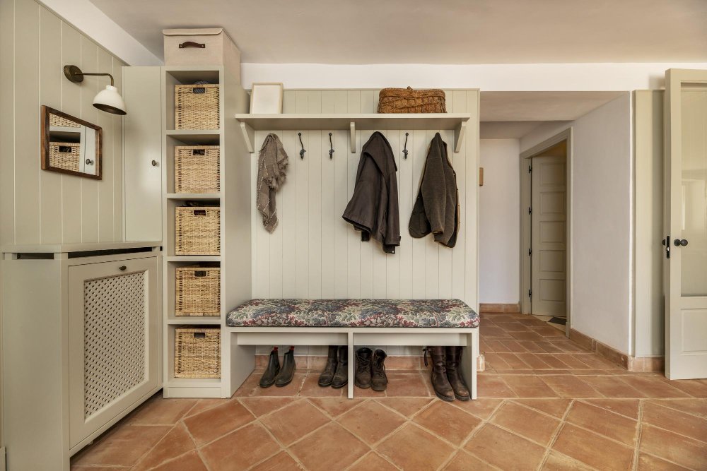 Entryway Mudroom